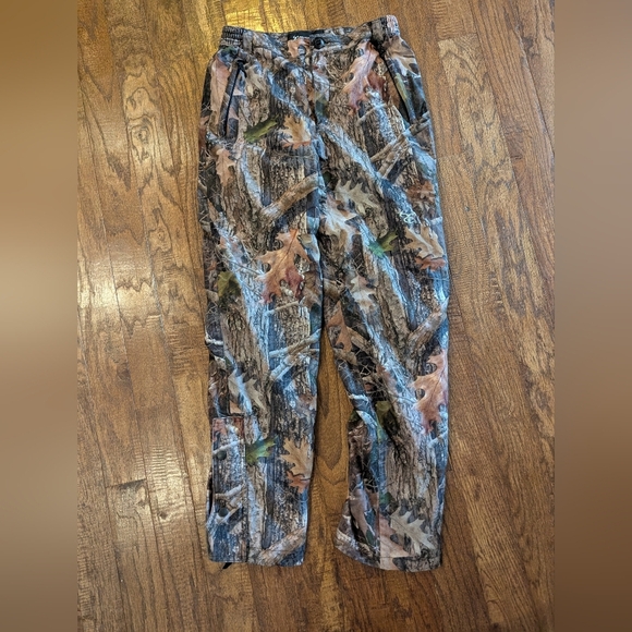 Truetimber Camouflage Cargo Lined Hunting Pants Youth XL Or women XS - Picture 2 of 9